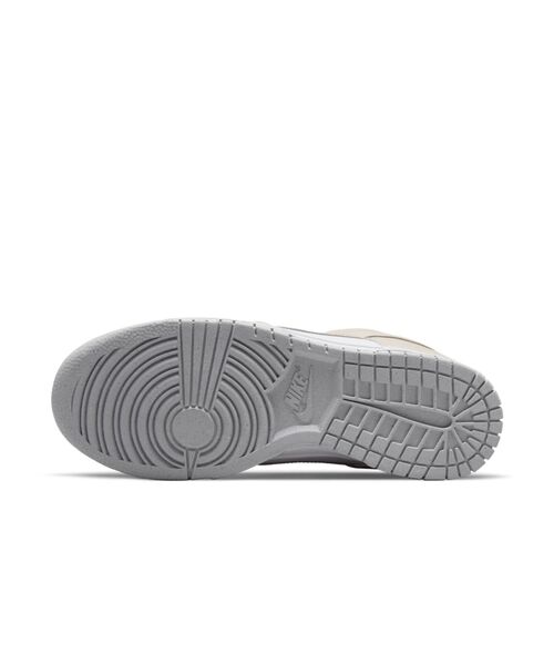 NIKE（ナイキ）の「ナイキ ダンク LOW ネクスト ネイチャー ウィメンズシューズ / Nike Dunk Low Next Nature Women's Shoes＜22-29cm 展開＞（スニーカー・レディース・ホワイト/ホワイト系その他2/ホワイト系その他3/クリーム/ホワイト系その他4/イエロー系その他・23/24/25/26/27/28/22/29/28.5/25.5/26.5/27.5/22.5/24.5/23.5）」の18枚目の写真