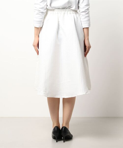 KOBE LETTUCE（コウベレタス）の「ドットジャガードボリュームフレアスカート（スカート・レディース・ブラック/オフホワイト・FREE）」の3枚目の写真