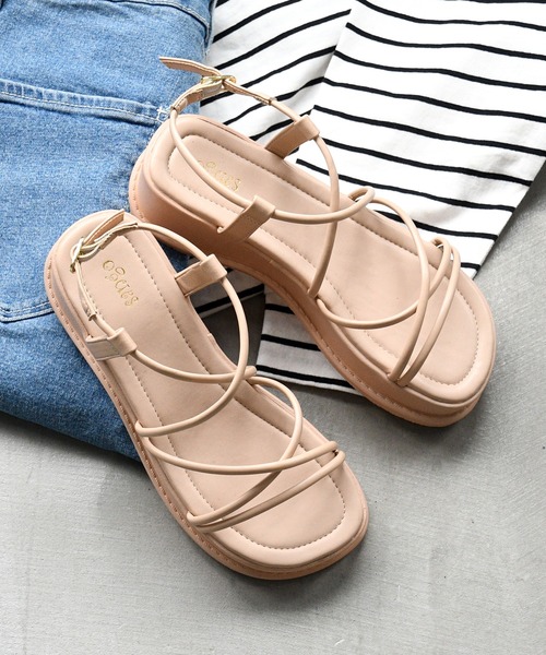 sango（sango）の「厚底ナローストラップサンダル（サンダル・レディース・ホワイト/グリーン/イエロー/グレー/ベージュ/ブラック・M/L/LL/3L/SS/S）」の7枚目の写真