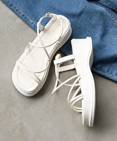 sango（sango）の「厚底ナローストラップサンダル（サンダル・レディース・ホワイト/グリーン/イエロー/グレー/ベージュ/ブラック・M/L/LL/3L/SS/S）」の17枚目の写真