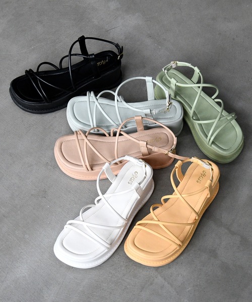sango（sango）の「厚底ナローストラップサンダル（サンダル・レディース・ホワイト/グリーン/イエロー/グレー/ベージュ/ブラック・M/L/LL/3L/SS/S）」の11枚目の写真