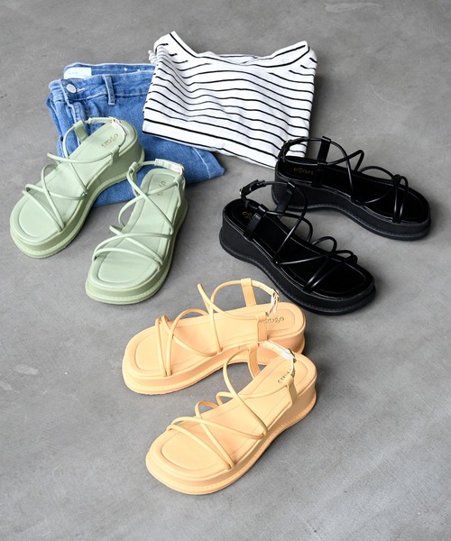 sango（sango）の「厚底ナローストラップサンダル（サンダル・レディース・ホワイト/グリーン/イエロー/グレー/ベージュ/ブラック・M/L/LL/3L/SS/S）」の16枚目の写真