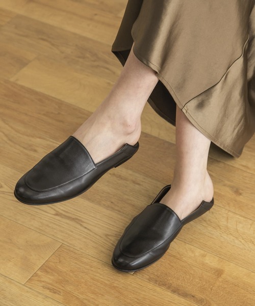 CORSO ROMA，9（コルソローマ）の「レザーソフトローファー（ローファー・レディース・ブラック/オフホワイト・38/37）」の20枚目の写真