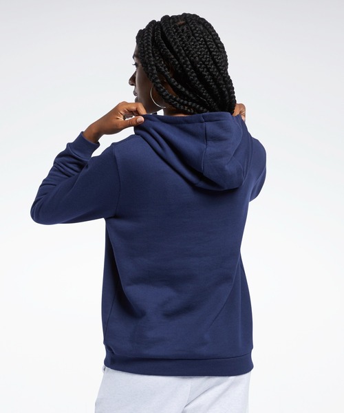Reebok（リーボック）の「クラシックス ファウンデーション フレンチテリー フーディー / Classics Foundation French Terry Hoodie（パーカー・レディース・ネイビー・SMALL/MEDIUM/LARGE/X-LARGE/XX-LARGE/X-SMALL）」の3枚目の写真