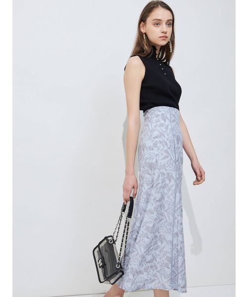 MERCURYDUO（マーキュリーデュオ）の「ボタニカルフラワーセミフレアスカート（スカート・レディース・ピンク/ブルー/アイボリー・SMALL/MEDIUM）」の14枚目の写真