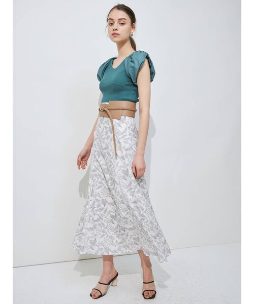 MERCURYDUO（マーキュリーデュオ）の「ボタニカルフラワーセミフレアスカート（スカート・レディース・ピンク/ブルー/アイボリー・SMALL/MEDIUM）」の9枚目の写真