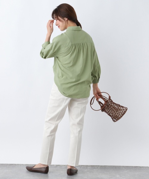 GLOBAL WORK(グローバルワーク)の「ランタンスリーブ7分袖シャツ/MATINEE LINE/267007(シャツ/ブラウス・レディース・ブラック/オフホワイト/ライトグリーン・MEDIUM/LARGE)」の11枚目の写真