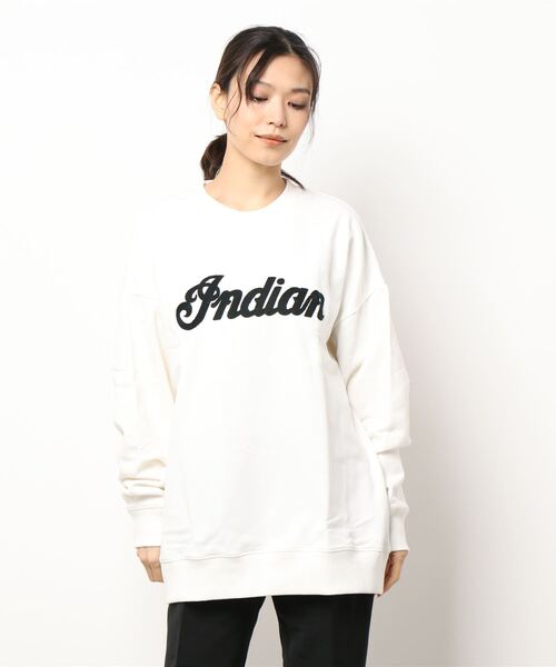 INDIAN(インディアン)の「★INDIAN★刺繍+発砲プリント オーバーサイズトレーナー(スウェット・レディース・ブラック/オフホワイト/グレイッシュベージュ/グリーン・LARGE/MEDIUM/X-LARGE)」の2枚目の写真