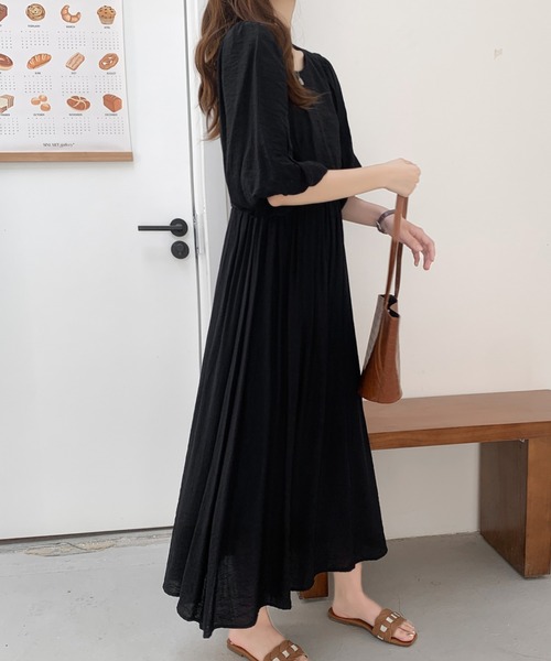 ABITOKYO(アビトーキョー)の「ボリューム袖ロングワンピース(ワンピース・レディース・ブラック/ホワイト・FREE)」の6枚目の写真