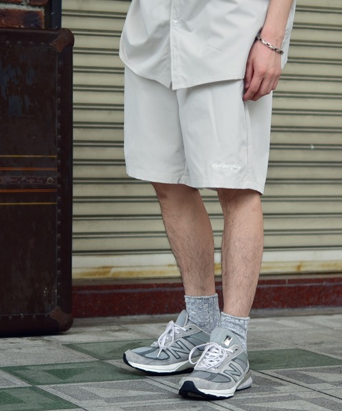 Mark Gonzales（マーク・ゴンザレス）の「【 セットアップ 】 Mark Gonzales / マークゴンザレス 別注 コラボ セットアップ / ロゴ刺繍 オーバーサイズ 半袖 レギュラーカラー シャツ ジャケット ＆ ワイドショートパンツ ワンマイルウェア（セットアップ・メンズ・ブラック/グレー・MEDIUM/LARGE）」の19枚目の写真