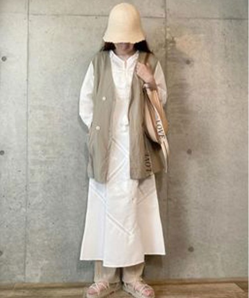 EPICKS(エピックス)の「ヴィンテージエスニックカフタンネックマキシワンピース(ワンピース・レディース・ホワイト・F)」の6枚目の写真