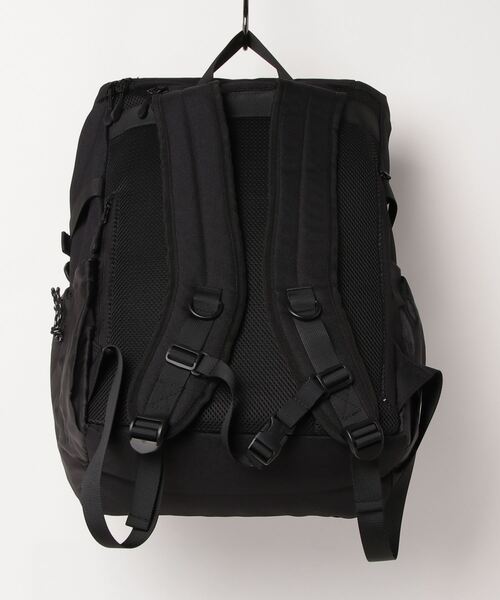 SCANDINAVIAN FOREST(スカンジナビアン・フォレスト)の「SCANDINAVIAN FOREST 15ポケットスクエアバックパック(バックパック/リュック・メンズ・ブラック×ブラック/ブラック×ホワイト・FREE)」の19枚目の写真