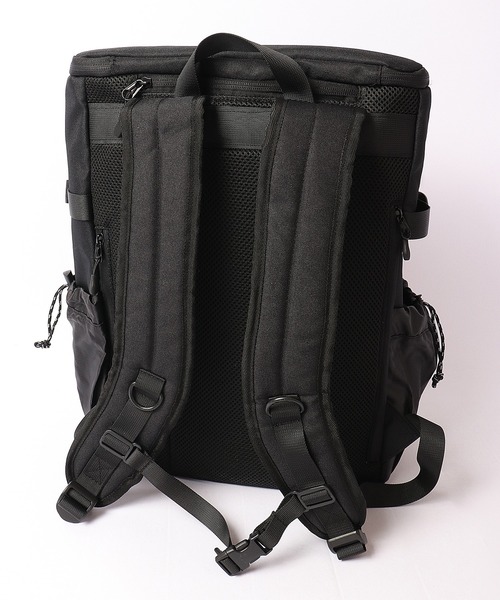 SCANDINAVIAN FOREST(スカンジナビアン・フォレスト)の「SCANDINAVIAN FOREST 15ポケットスクエアバックパック(バックパック/リュック・メンズ・ブラック×ブラック/ブラック×ホワイト・FREE)」の8枚目の写真