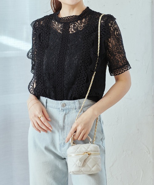 Lamoa(ラモア)の「Lamoa/花柄 総レース フリル トップス(シャツ/ブラウス・レディース・ホワイト/アイボリー/ブラック/ピンク・FREE)」の1枚目の写真