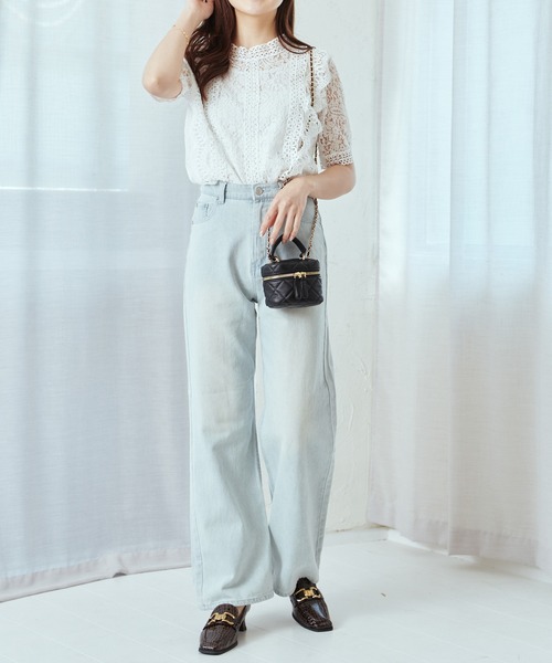 Lamoa(ラモア)の「Lamoa/花柄 総レース フリル トップス(シャツ/ブラウス・レディース・ホワイト/アイボリー/ブラック/ピンク・FREE)」の5枚目の写真