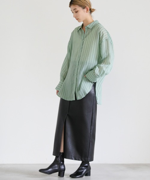 select MOCA（セレクトモカ）の「2022 AW シアーストライプビッグシャツ（シャツ/ブラウス・レディース・ブラウン/グリーン/アイボリー・FREE）」の16枚目の写真