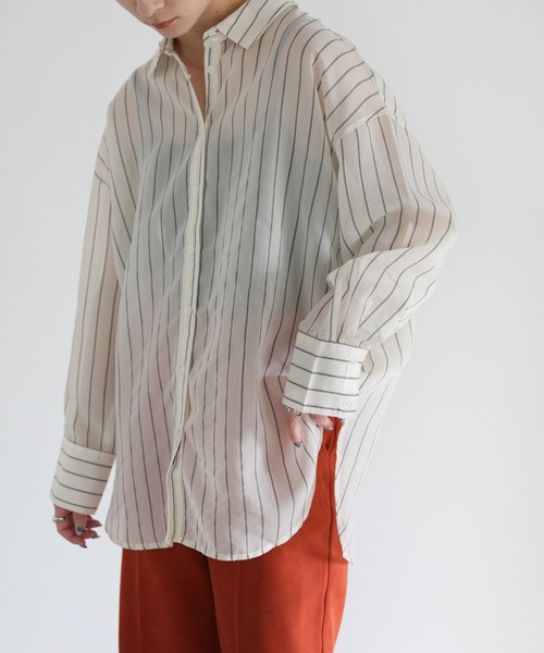 select MOCA（セレクトモカ）の「2022 AW シアーストライプビッグシャツ（シャツ/ブラウス・レディース・ブラウン/グリーン/アイボリー・FREE）」の19枚目の写真