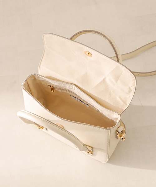 OLIVE des OLIVE（オリーブデオリーブ）の「ダブルベルトショルダー（ショルダーバッグ・レディース・ダークブラウン/オフホワイト・FREE）」の14枚目の写真