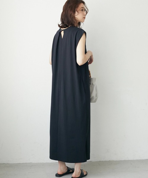 Green Parks(グリーンパークス)の「バックスリットタックワンピース(ワンピース・レディース・グリーン/パープル/ブラック・FREE)」の10枚目の写真