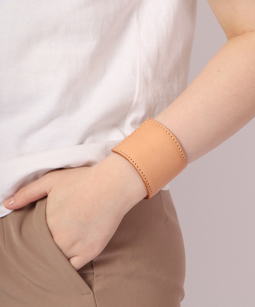 pelleq バングル ブラウン pelleq バングル ブラウン ベルト レザー