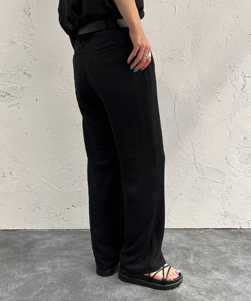 apres jour mignon（アプレジュールミニョン）の「ストレートスラックスパンツ【ZOZOTOWN限定アイテム】【SETUP着用可能】（スラックス・レディース・チャコールグレー/ブラック/ブルー・SMALL/MEDIUM/X-LARGE）」の19枚目の写真