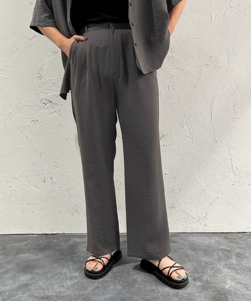 apres jour mignon（アプレジュールミニョン）の「ストレートスラックスパンツ【ZOZOTOWN限定アイテム】【SETUP着用可能】（スラックス・レディース・チャコールグレー/ブラック/ブルー・SMALL/MEDIUM/X-LARGE）」の15枚目の写真