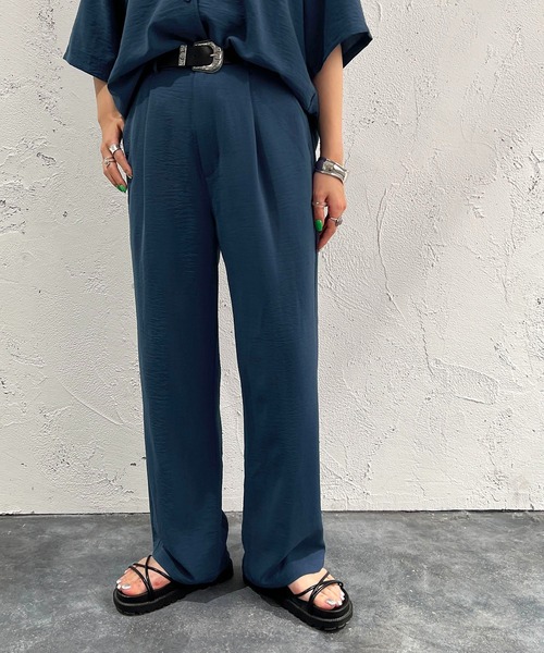 apres jour mignon（アプレジュールミニョン）の「ストレートスラックスパンツ【ZOZOTOWN限定アイテム】【SETUP着用可能】（スラックス・レディース・チャコールグレー/ブラック/ブルー・SMALL/MEDIUM/X-LARGE）」の7枚目の写真