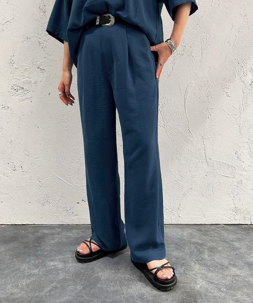 apres jour mignon（アプレジュールミニョン）の「ストレートスラックスパンツ【ZOZOTOWN限定アイテム】【SETUP着用可能】（スラックス・レディース・チャコールグレー/ブラック/ブルー・SMALL/MEDIUM/X-LARGE）」の9枚目の写真