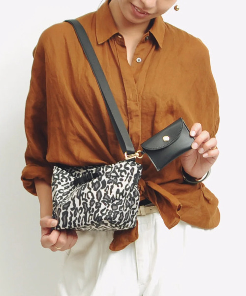 セール カシュカシュ Cachecache Web限定リボンナイロンワンマイルショルダー ショルダーバッグ Cache Cache カシュ カシュ のファッション通販 Zozotown