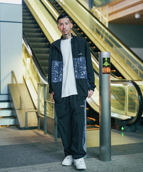 Subciety（サブサエティ）の「PAISLEY TRACK PANTS（その他パンツ・メンズ・ブラック×ブルー/ブラック×ブラック・MEDIUM/LARGE/X-LARGE）」の18枚目の写真