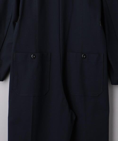 TOGA PULLA(トーガ プルラ)の「<TOGA PULLA>Vネック ジャンプスーツ(つなぎ/オールインワン・レディース・ネイビー・36)」の2枚目の写真