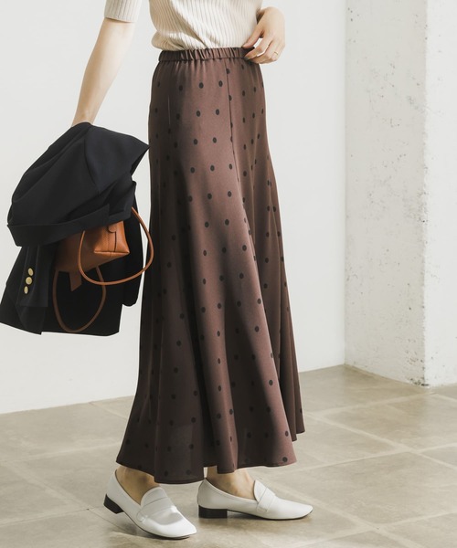 URBAN RESEARCH（アーバンリサーチ）の「ドット柄マーメイドスカート（スカート・レディース・ブラウン/ブラック・38/36）」の16枚目の写真