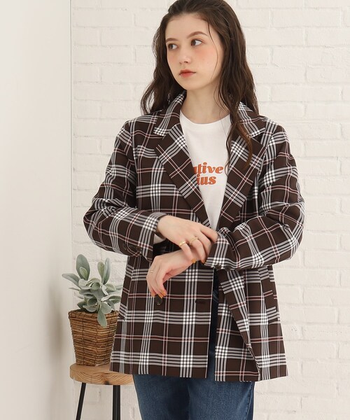 Cutie Blonde（キューティーブロンド）の「◆【セットアップ可能】主役級。ダブルブレスト チェックジャケット（テーラードジャケット・レディース・ブラウン系2/ベージュ系1・02/03）」の20枚目の写真