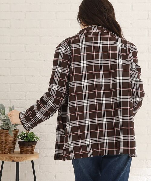 Cutie Blonde（キューティーブロンド）の「◆【セットアップ可能】主役級。ダブルブレスト チェックジャケット（テーラードジャケット・レディース・ブラウン系2/ベージュ系1・02/03）」の11枚目の写真