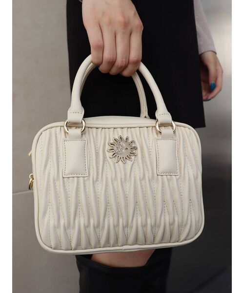 EVRIS（エヴリス）の「キルティングミニショルダーバッグ（ショルダーバッグ・レディース・ブラック/レッド/アイボリー・FREE）」の21枚目の写真