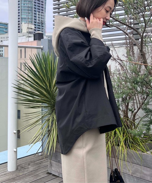 PICCIN（ピッチン）の「ボリュームスリーブマウンテンパーカー（マウンテンパーカー・レディース・キャメル/ブラック/カーキ・M）」の5枚目の写真