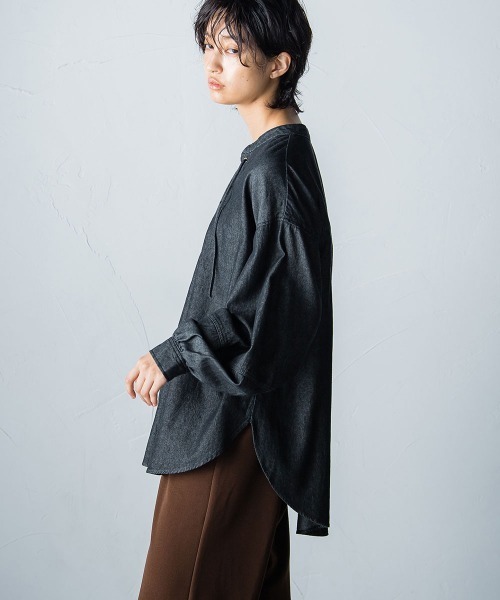 socolla（ソコラ）の「【socolla】デニムレースアップブラウス（シャツ/ブラウス・レディース・ブラック/ネイビー・M）」の11枚目の写真