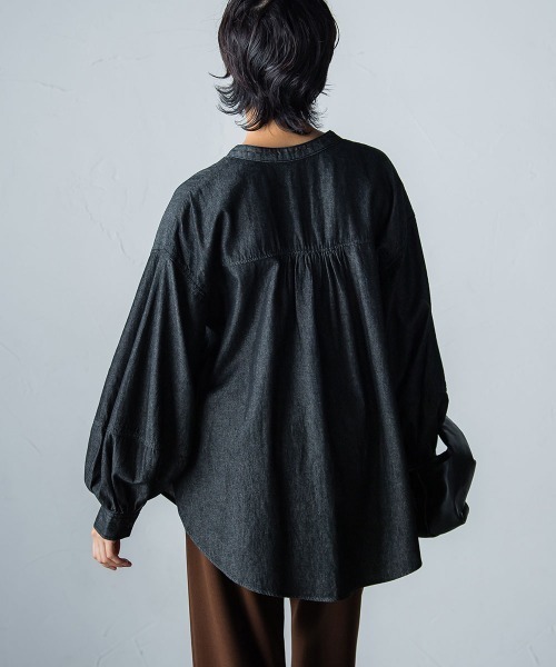 socolla（ソコラ）の「【socolla】デニムレースアップブラウス（シャツ/ブラウス・レディース・ブラック/ネイビー・M）」の12枚目の写真