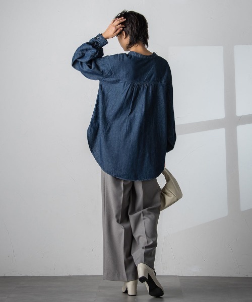 socolla（ソコラ）の「【socolla】デニムレースアップブラウス（シャツ/ブラウス・レディース・ブラック/ネイビー・M）」の21枚目の写真