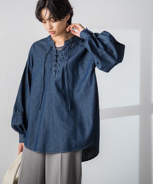 socolla（ソコラ）の「【socolla】デニムレースアップブラウス（シャツ/ブラウス・レディース・ブラック/ネイビー・M）」の22枚目の写真