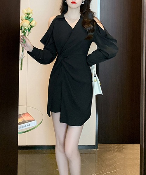 Jasmine Grandiflorum（ジャスミングランディフローラム）の「【Jasmine】オフショルカクシュールシャツワンピ（ワンピース・レディース・ブラック/ベージュ・SMALL/LARGE/MEDIUM）」の13枚目の写真