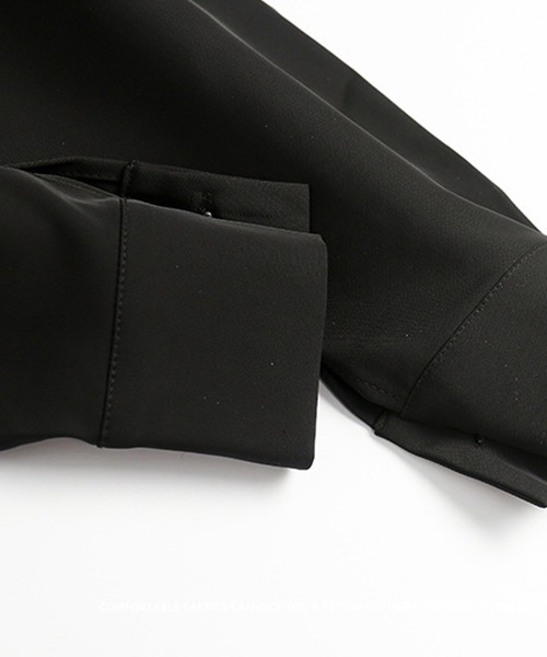 Jasmine Grandiflorum（ジャスミングランディフローラム）の「【Jasmine】オフショルカクシュールシャツワンピ（ワンピース・レディース・ブラック/ベージュ・SMALL/LARGE/MEDIUM）」の7枚目の写真