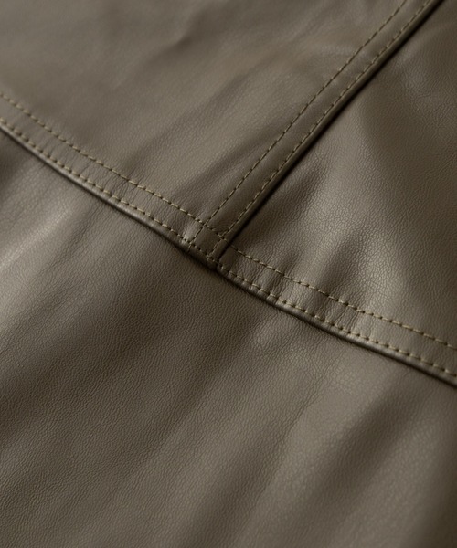 OLUPIC(オルピック)の「OLUPIC/【WEB限定】フェイクレザーフレアスカート(スカート・レディース・ブラウン/カーキ・FREE)」の17枚目の写真