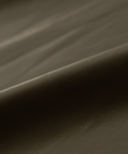 OLUPIC(オルピック)の「OLUPIC/【WEB限定】フェイクレザーフレアスカート(スカート・レディース・ブラウン/カーキ・FREE)」の18枚目の写真