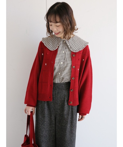 ehka sopo（エヘカソポ）の「花刺繍ポンポンクルーカーディガン