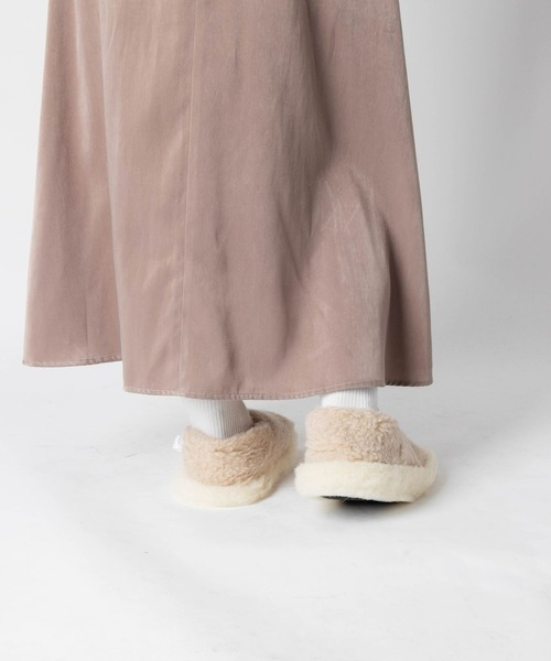 COLD BREAKER(コールドブレーカー)の「Coldbreaker SIBERIAN SLIPPERS コールドブレイカー シベリアン ウールパイル ルームシューズ スリッパ(サンダル・レディース・グレー/ベージュ/ブラウン/ブラウン系/カーキオリーブ・37/39/41/43)」の7枚目の写真