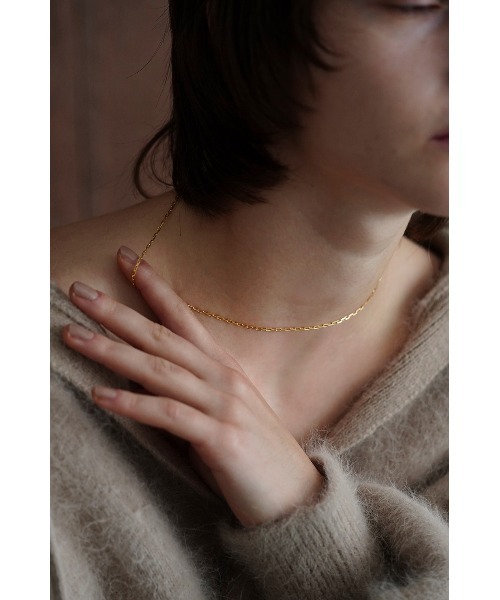 CLANE(クラネ)の「CABLE C NECKLACE(ネックレス・レディース・ゴールド・FREE)」の8枚目の写真