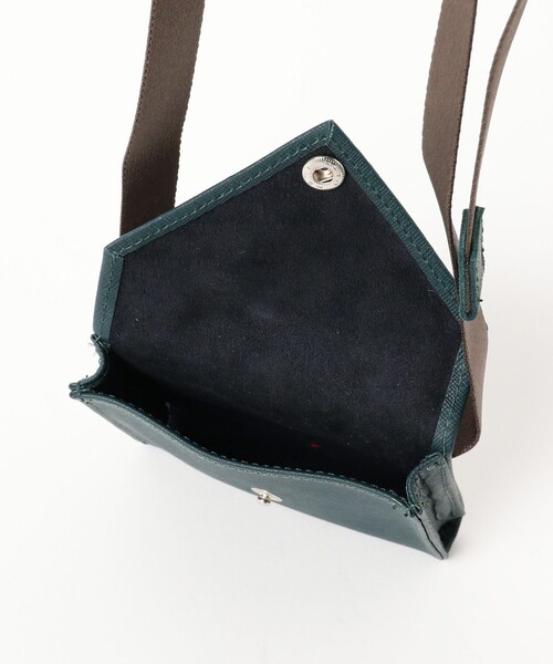 BEAMS BOY（ビームスボーイ）の「maturely / Body Pouch（財布・レディース・レッド/イエロー/グリーン・ONE SIZE）」の17枚目の写真