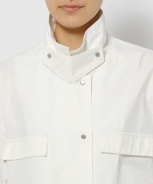 mysty woman（ミスティウーマン）の「【様々な着こなしが楽しめる！】サイドスリットミリタリージャケット 193391（ミリタリージャケット・レディース・オフホワイト/カーキ・FREE）」の20枚目の写真