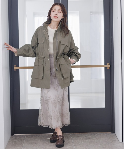 mysty woman（ミスティウーマン）の「【様々な着こなしが楽しめる！】サイドスリットミリタリージャケット 193391（ミリタリージャケット・レディース・オフホワイト/カーキ・FREE）」の7枚目の写真